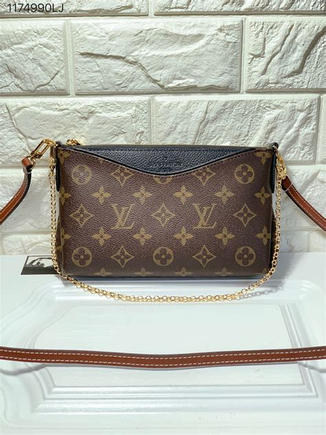 small pochette bag lv|lv pochette bags for women.